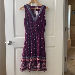 Old navy sleeveless midi dress
